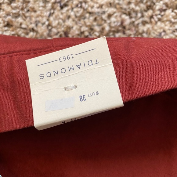 Men Shorts - Picture 3 of 4